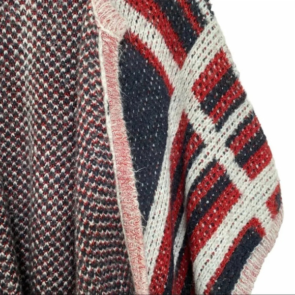 Cocogio Anthropologie Made in Italy Poncho Sweater - Picture 4 of 7